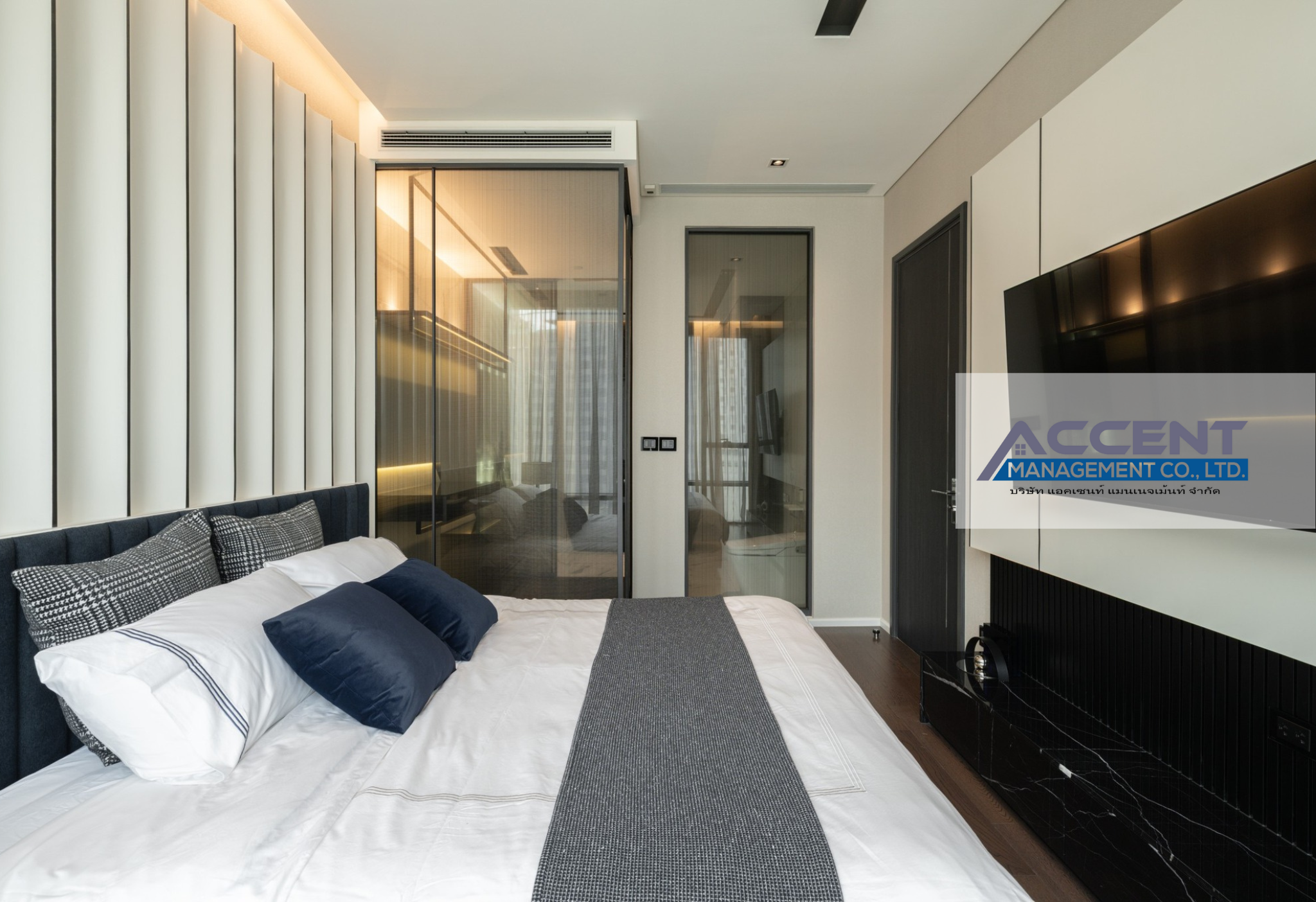 Bedroom1 (3)